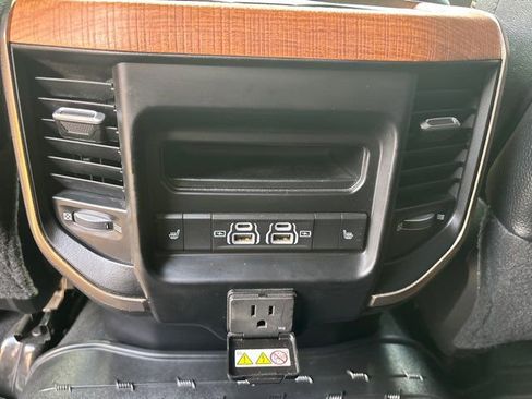 Used 2022 RAM 3500 Limited image 23