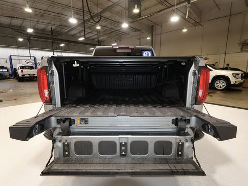 Used 2023 GMC Sierra 1500 SLT w/ SLT Premium Plus Package image 25