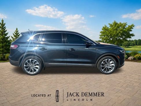Certified 2023 Lincoln Nautilus Reserve AWD/4WD image 8