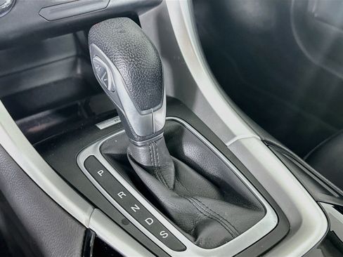 Used 2013 Ford Fusion SE FWD image 22