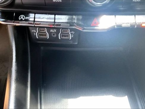 Used 2022 Dodge Durango GT AWD/4WD image 30