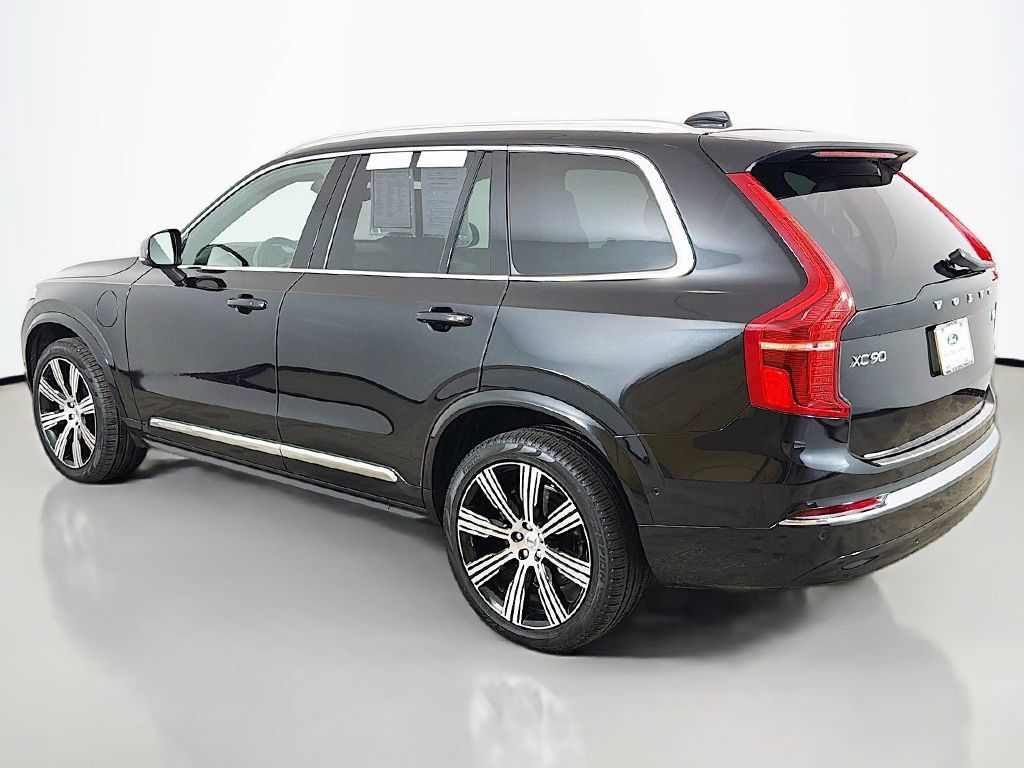 Used 2024 Volvo XC90 T8 Ultimate w/ Lounge Package AWD/4WD image 15