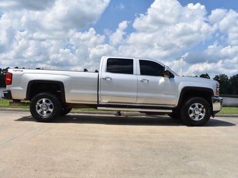 Used 2017 Chevrolet Silverado 3500 LTZ w/ Duramax Plus Package AWD/4WD image 7