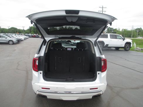 Used 2021 GMC Acadia Denali AWD/4WD image 8