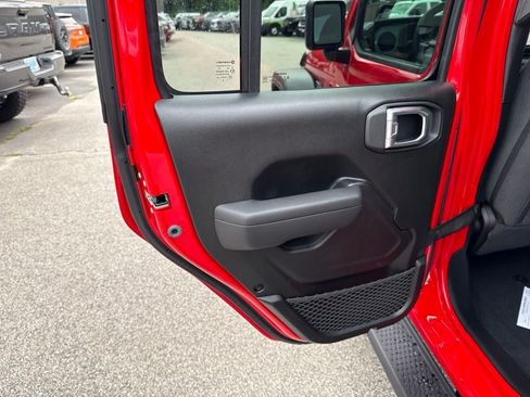 New 2026 Jeep Wrangler Unlimited Sport AWD/4WD image 20