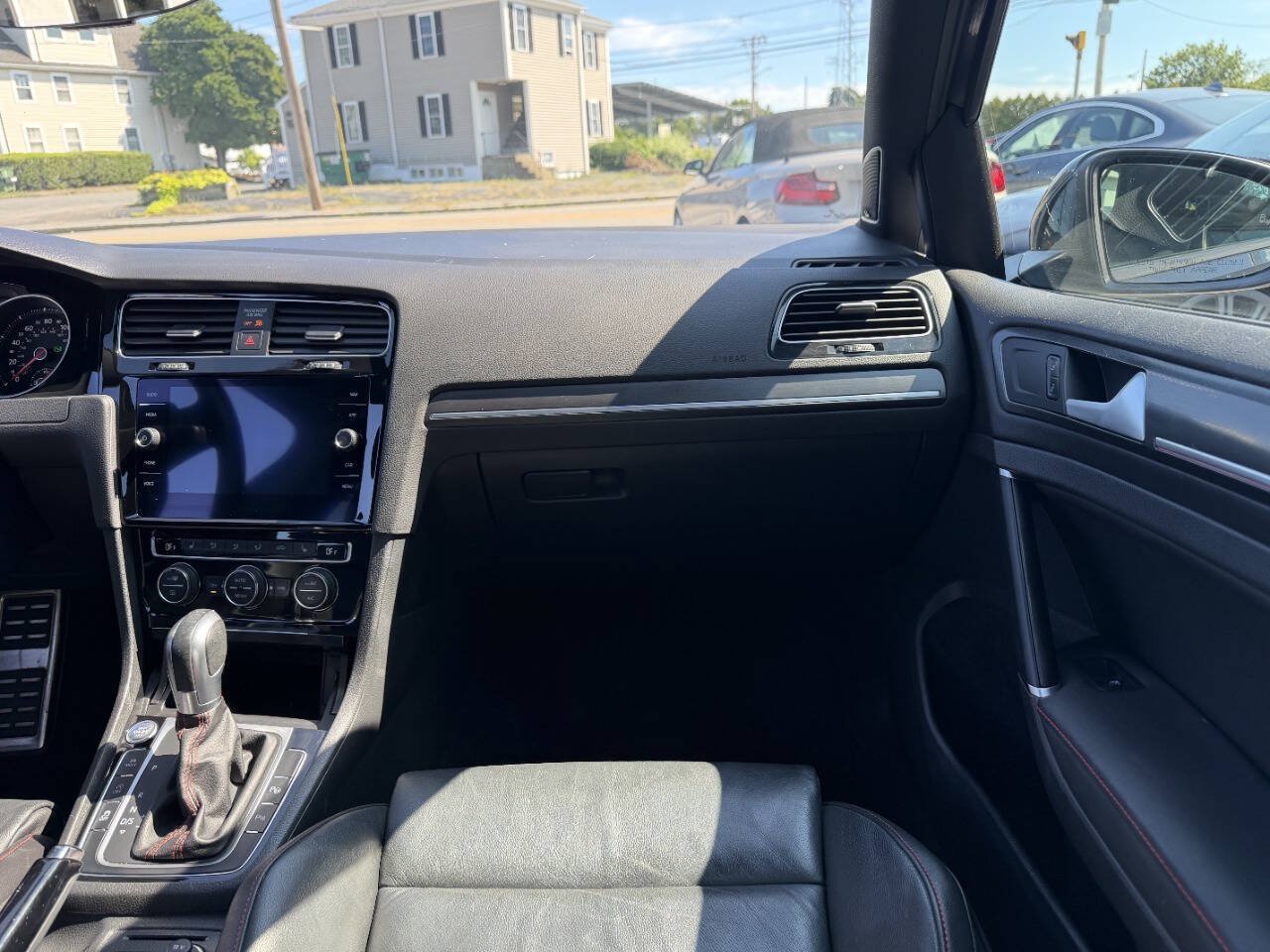 Used 2019 Volkswagen GTI Autobahn FWD image 27