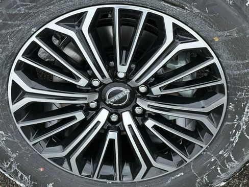 New 2026 Nissan Armada SL image 10