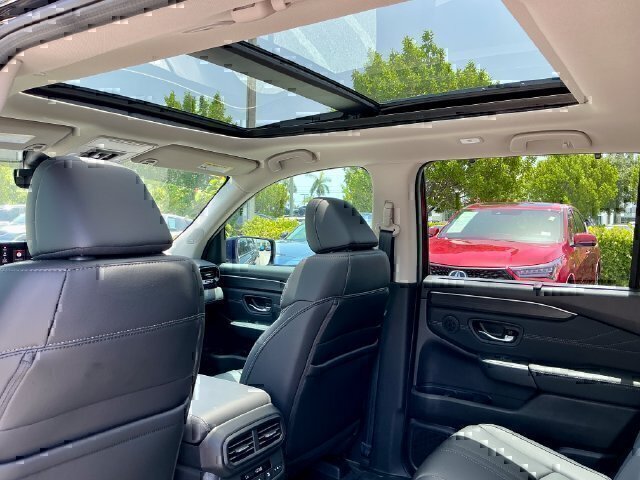 New 2026 Honda Pilot Touring image 29