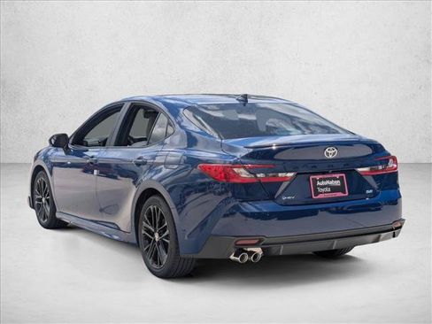 New 2026 Toyota Camry SE FWD image 8