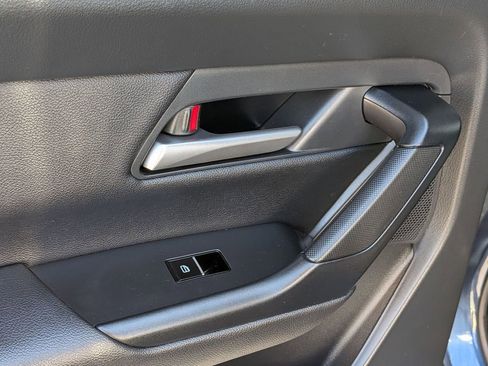 Used 2025 MAZDA CX-50 AWD 2.5 S w/ Premium Package image 28