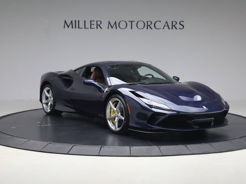 Certified 2022 Ferrari F8 Tributo RWD image 11