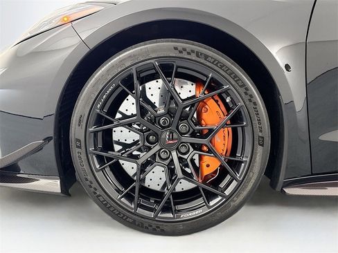 Used 2026 Chevrolet Corvette ZR1 w/ ZR1 Carbon Fiber Aero Package image 6
