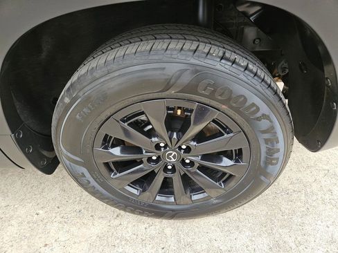 Used 2025 MAZDA CX-50 AWD 2.5 Hybrid w/ Premium Pkg image 25