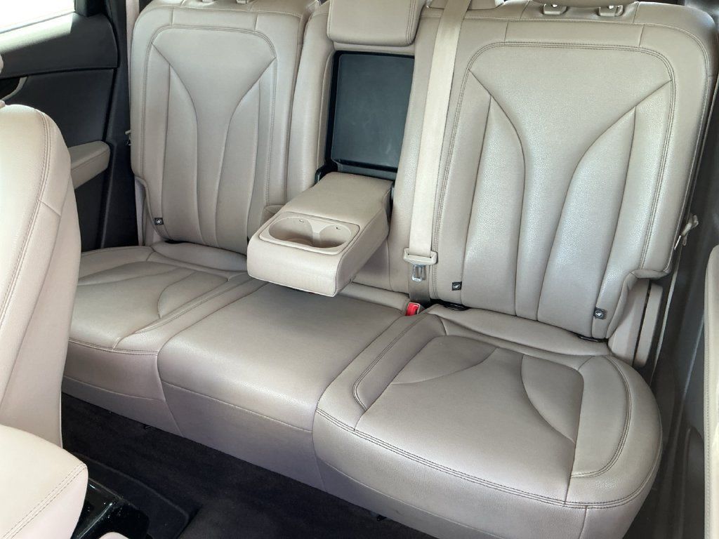 Used 2022 Lincoln Nautilus FWD w/ Premium Package image 31