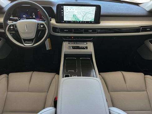 New 2026 Lincoln Aviator Reserve AWD/4WD image 12