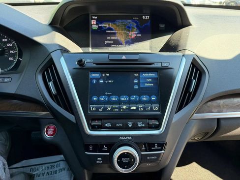 Used 2020 Acura MDX SH-AWD w/ Technology Package image 22