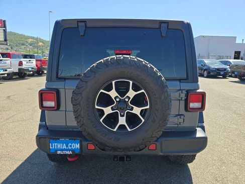 Used 2021 Jeep Wrangler Unlimited Rubicon w/ Uconnect 4C Nav & Sound Group AWD/4WD image 4