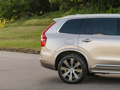 Used 2023 Volvo XC90 B6 Ultimate AWD/4WD image 8