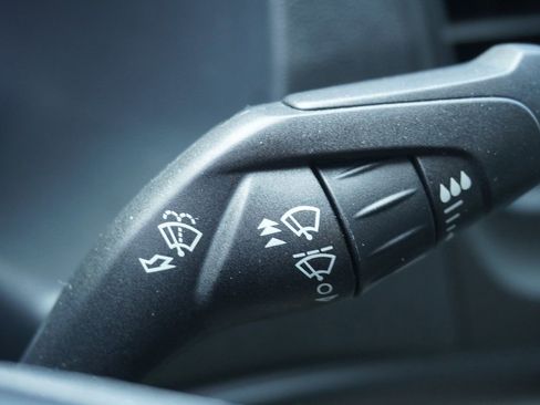 New 2025 Ford Transit 250 148 Medium Roof image 26