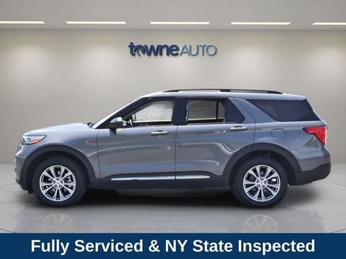 Used 2023 Ford Explorer XLT w/ Equipment Group 202A AWD/4WD image 2