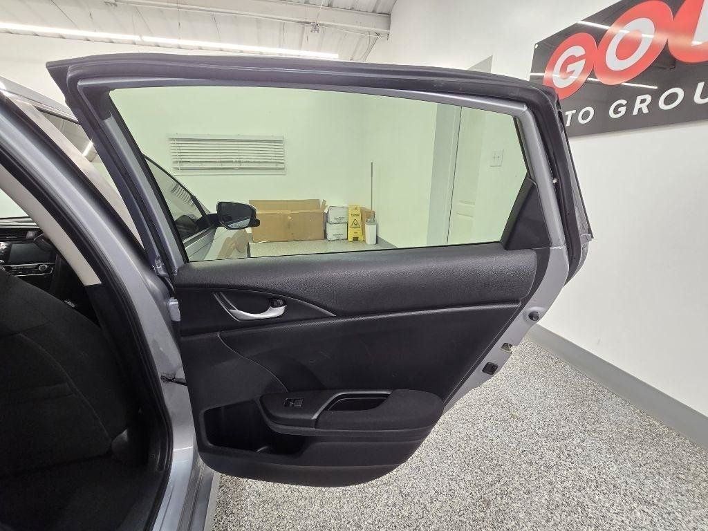 Used 2019 Honda Civic EX image 29