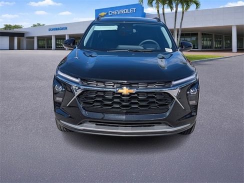 New 2026 Chevrolet Trax LT image 3