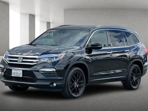Used 2017 Honda Pilot Elite image 8