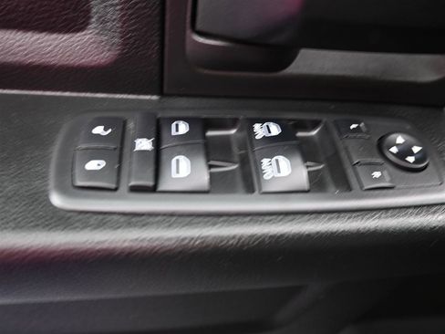 Used 2018 RAM 1500 Express w/ Express Value Package image 14