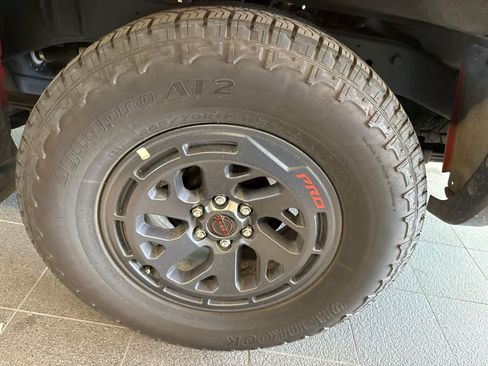 Used 2026 Nissan Frontier PRO-4X AWD/4WD image 18