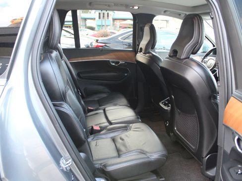 Used 2019 Volvo XC90 T6 Inscription w/ Protection Package Premier AWD/4WD image 11