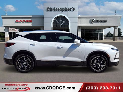 Used 2023 Chevrolet Blazer Premier w/ Driver Confidence II Package AWD/4WD image 2