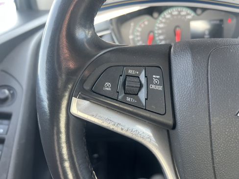 Certified 2022 Chevrolet Trax LT w/ Driver Confidence Package image 18