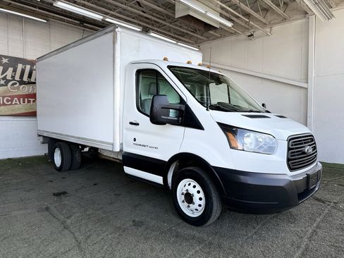 Used 2019 Ford Transit 350 156 DRW image 5