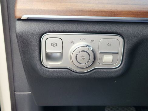 Certified 2026 Mercedes-Benz GLE 350 4MATIC image 21