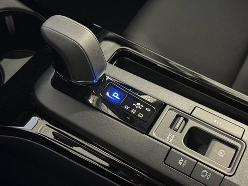 New 2027 Toyota Prius XLE FWD image 25