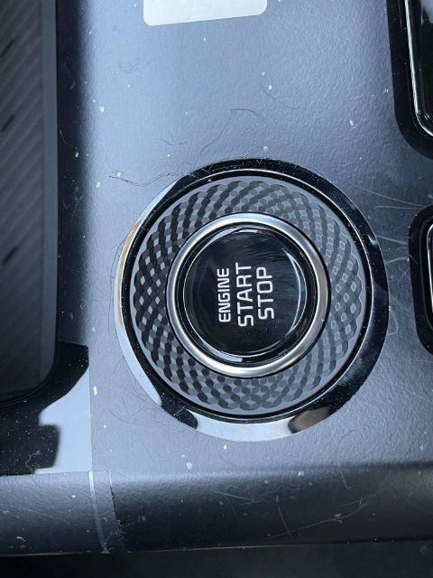 New 2026 Kia Niro EX FWD image 24