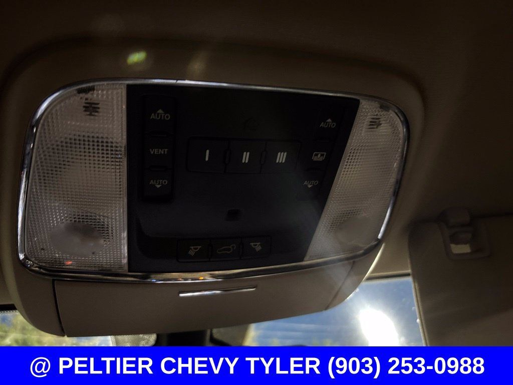 Used 2014 Jeep Grand Cherokee Overland AWD/4WD image 18
