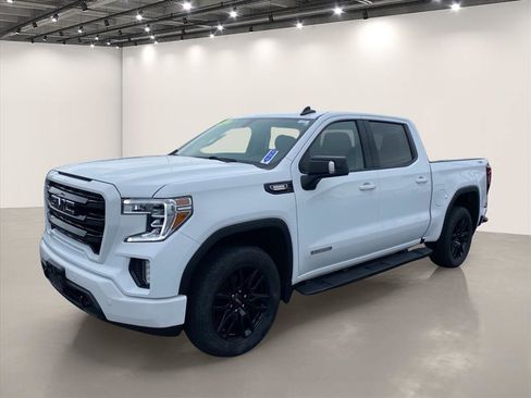 Used 2022 GMC Sierra 1500 Elevation w/ LPO, Elevation Black Package AWD/4WD image 3