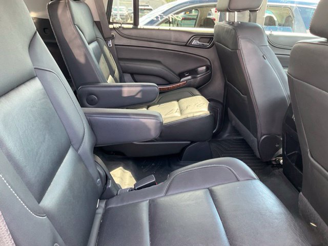 Used 2018 Chevrolet Tahoe Premier w/ RST 6.2L Performance Edition AWD/4WD image 8