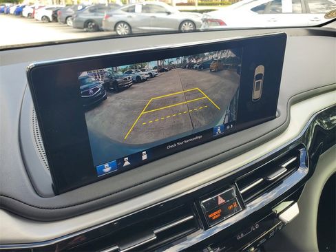 Used 2026 Acura MDX w/ Technology Package image 31