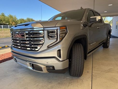 New 2026 GMC Sierra 1500 Denali w/ Denali Reserve Package image 10