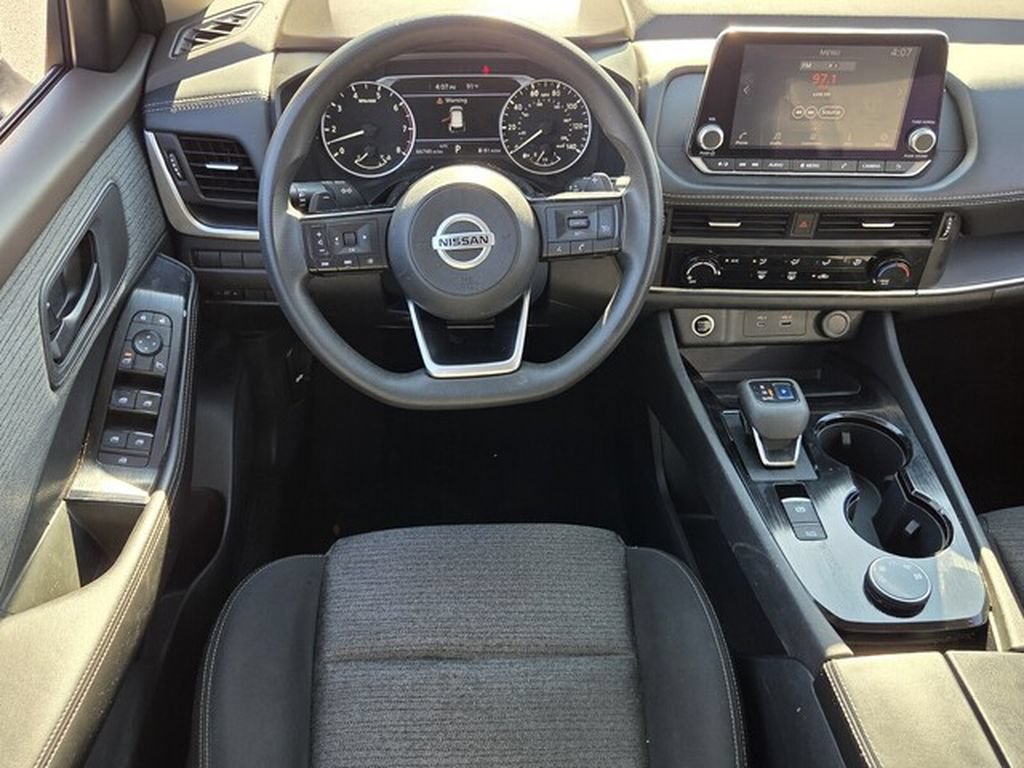 Used 2021 Nissan Rogue S AWD/4WD image 5