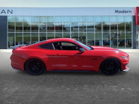 Used 2017 Ford Mustang GT Premium w/ Equipment Group 401A RWD image 6