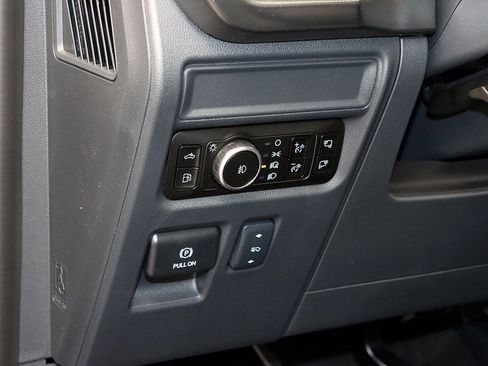 New 2025 Ford F150 Lariat w/ Equipment Group 502A High image 34