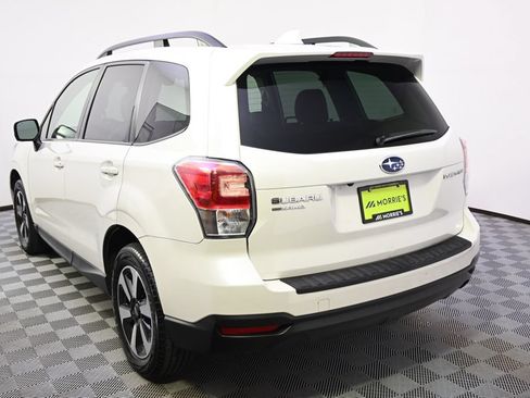 Used 2018 Subaru Forester 2.5i Premium AWD/4WD image 4
