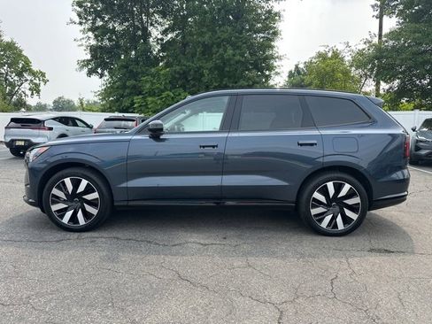 New 2025 Volvo EX90 Ultra image 4
