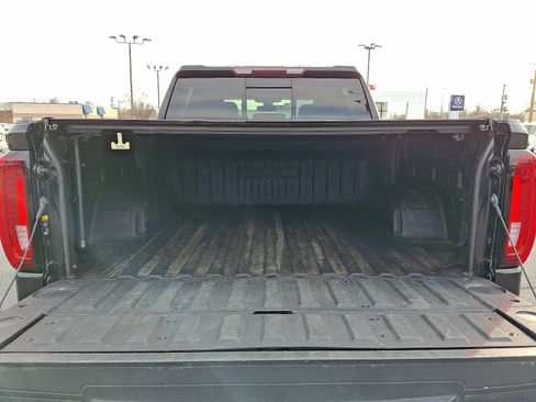 Used 2021 GMC Sierra 1500 SLT w/ SLT Premium Plus Package image 31