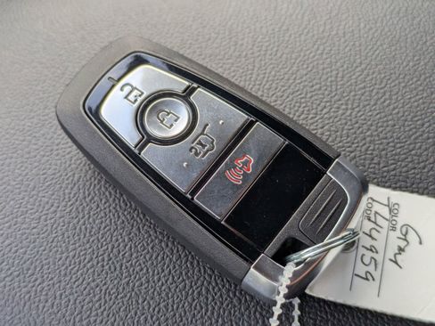 New 2026 Ford Escape ST-Line image 30