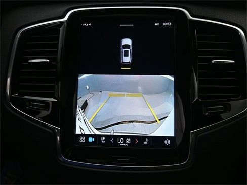 Certified 2023 Volvo XC90 B6 Plus w/ Protection Package Premier image 12