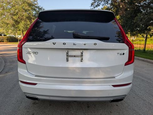 Used 2020 Volvo XC90 T6 Momentum w/ Protection Package Premier AWD/4WD image 7